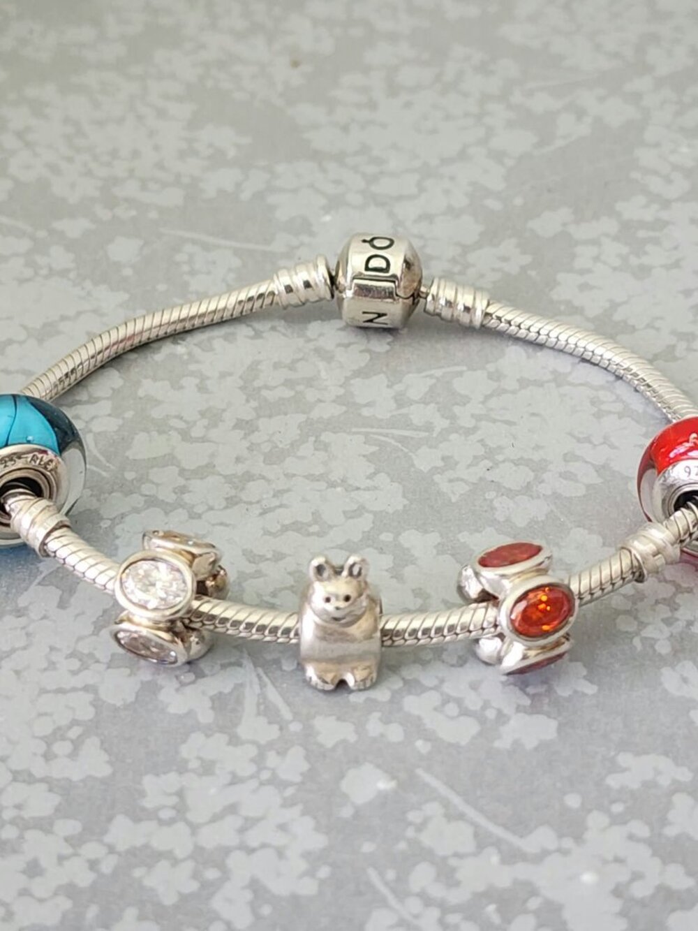 Authentic Pandora Moments Bracelet 7.5" w/ 5 Retired Silver & Murano Charms 925